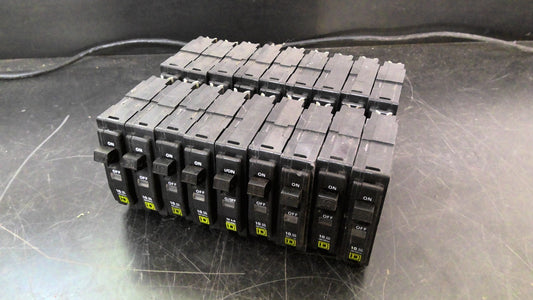 SQUARE D LOT OF 18 QO CIRCUIT BREAKERS QO130 30AMP 240VOLT 1POLE