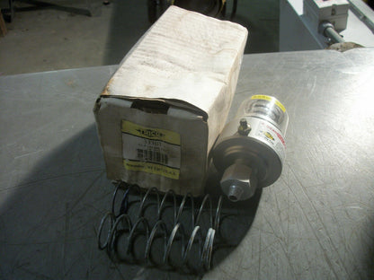 TRICO 1/8" NPT GL-P GREASE CUP 33301 NIB