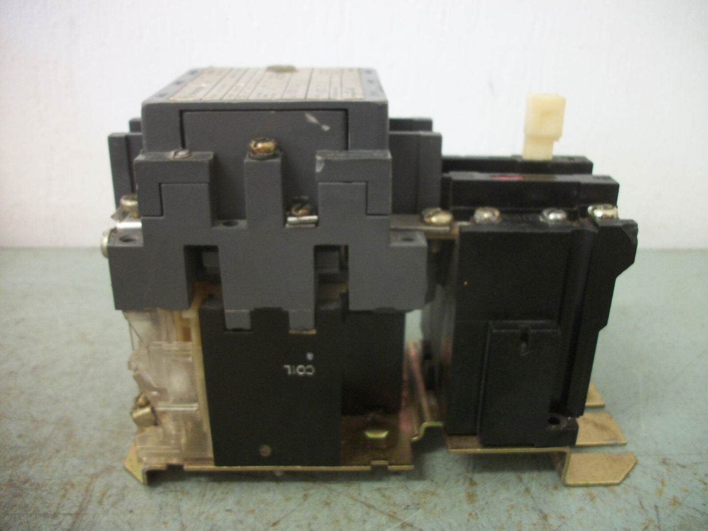 WESTINGHOUSE B/200 CONTROL SIZE 1 MOTOR STARTER B200M1CAC 120VCOIL 3PH 600V 10HP