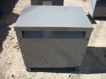 SQUARE D SORGEL 30KVA 3PH TRANSFORMER X42602-2 HV 480 LV 208Y/120 REFURB