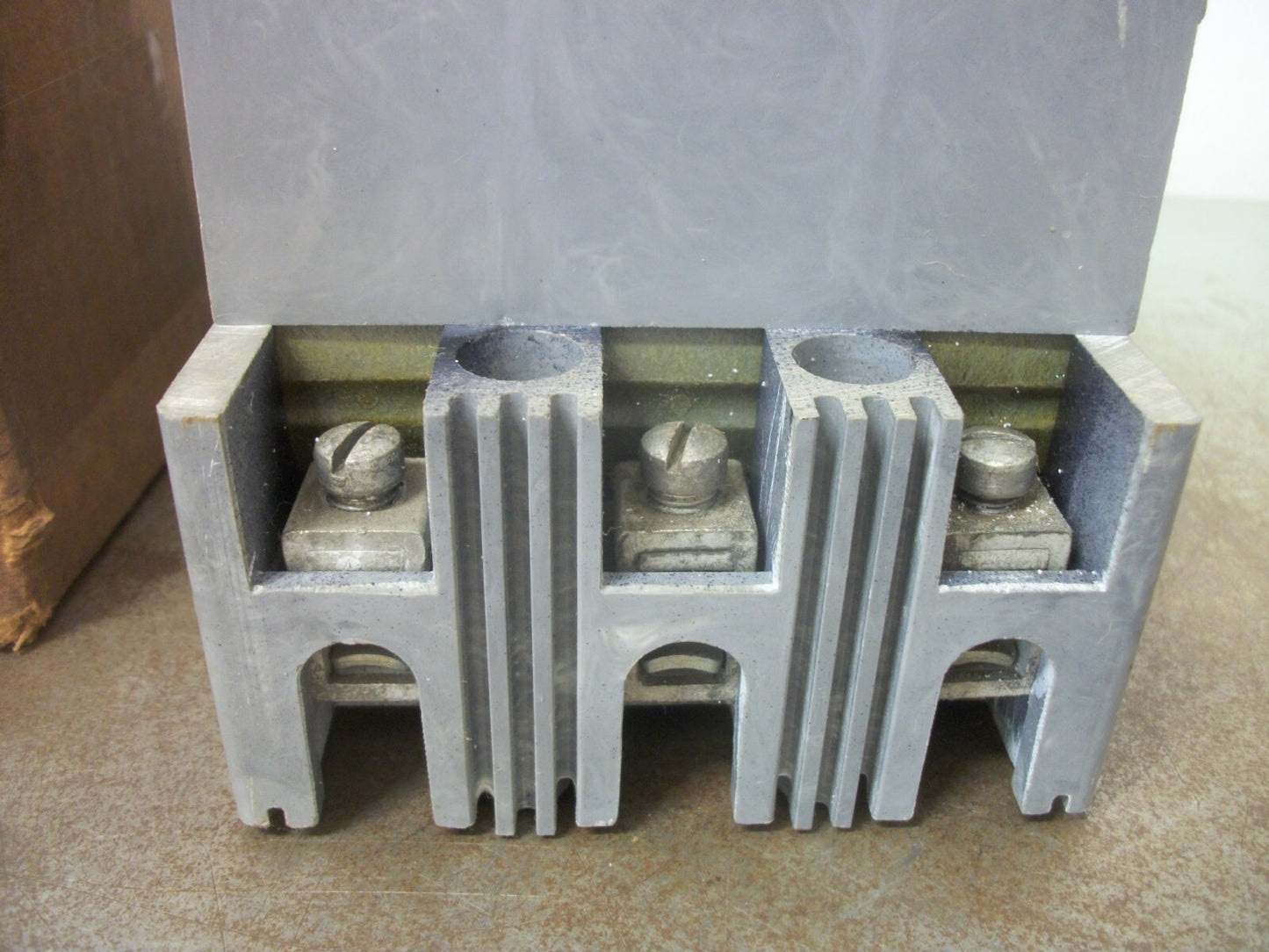 WESTINGHOUSE AB DE-ION HF CIRCUIT BREAKER 1259C52G07 50AMP 1000VOLT 3POLE NIB