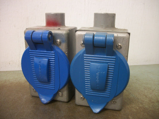 HUBBELL KILLARK LOT OF 2 WEATHERPROOF TWIST-LOCK RECEPTACLE ENCLOSURES FS-2 BLUE