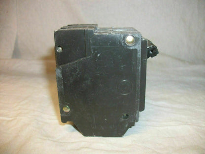 GE THHQL CIRCUIT BREAKER THHQL2115 15AMP 240VOLT 2POLE 22kA *NOB*