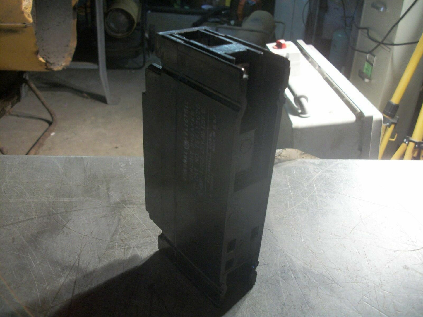 GE TEF CIRCUIT BREAKER TEF113020 20AMP 277VOLT 1POLE