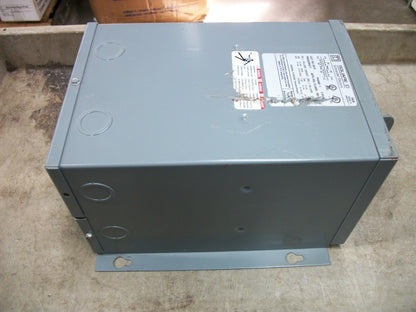 SQUARE D 3KVA 1PH TRANSFORMER TYPE 3R 3S1F HV 240X480 LV 120/240