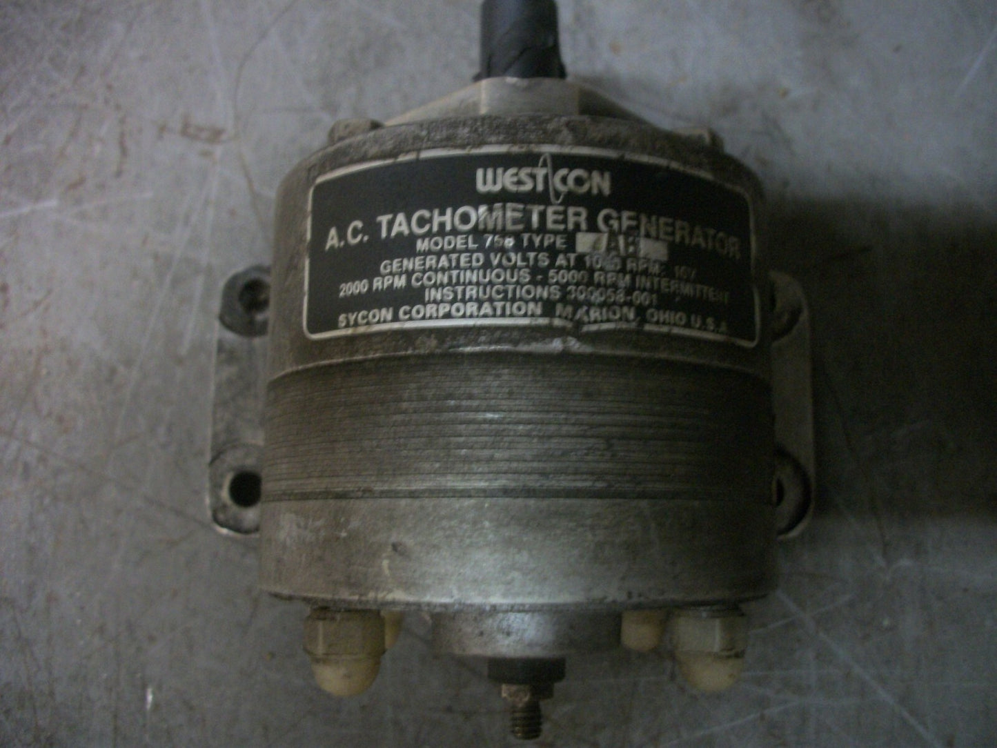 WESTCON AC TACHOMETER GENERATOR MODEL 758 TYPE AB 2000RPM CONTINUOUS 10VOLT