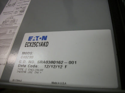 CUTLER-HAMMER STARTER COMBO TYPE 1 XTCE009B10 120VCOIL 15A BREAKER