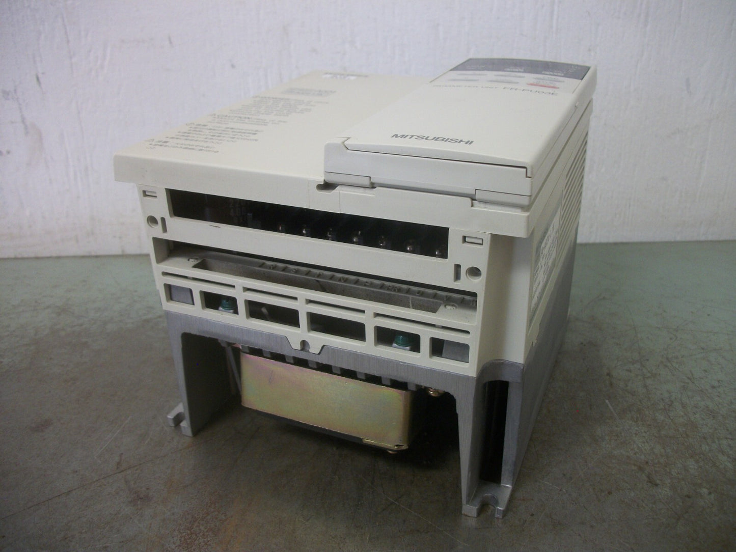 MITSUBISHI FREQROL-A024 1.5KW INVERTER DRIVE FR-A024-1.5K 230VOLT 3PH