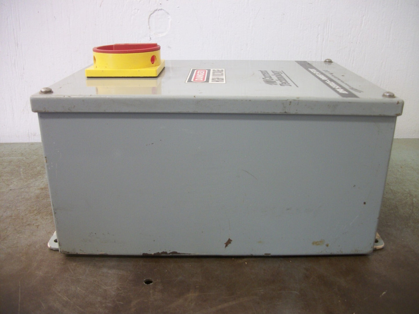 CURRENT TECHNOLOGY TRANSIENT VOLTAGE SURGE SUPPRESSOR BPA 277/480-3GY-DF