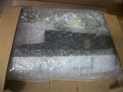 ALLEN-BRADLEY 4FT FLEX CABLE OPERATOR 140G-H-FCX04 NIB