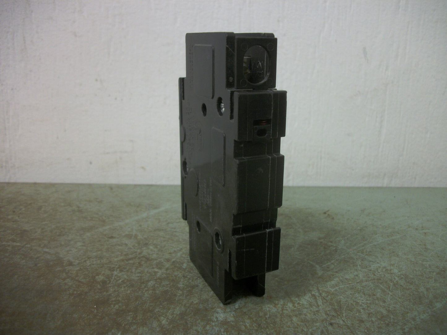 SQUARE D QOU CIRCUIT BREAKER QOU130 30AMP 240VOLT 1POLE