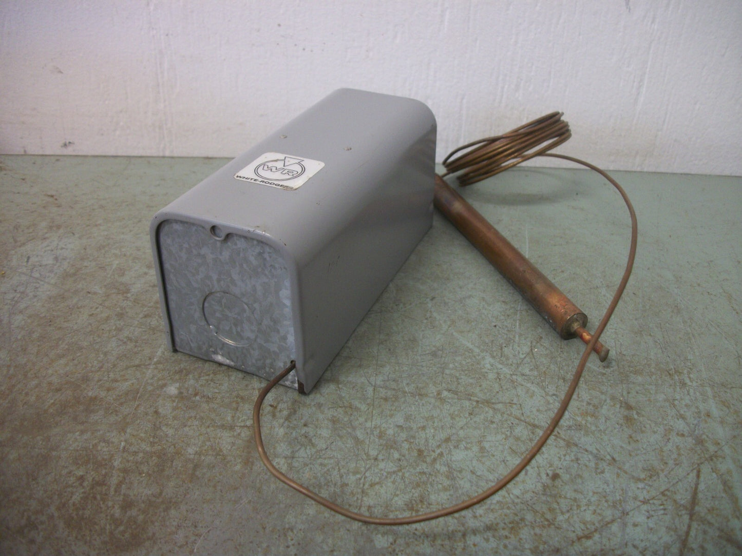 WHITE-RODGERS ICE BANK REFRIG CONTROL 16A35-3 STYLE P2 120/240V NOB