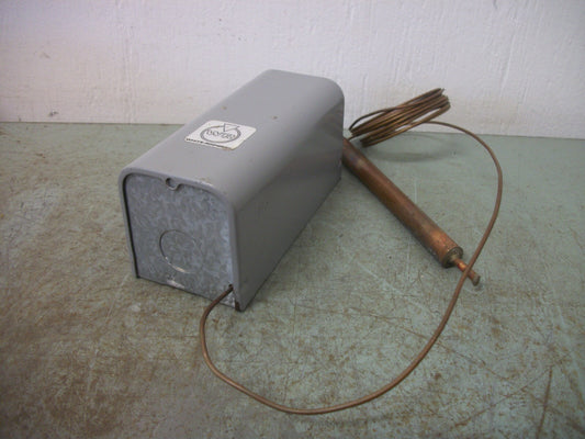 WHITE-RODGERS ICE BANK REFRIG CONTROL 16A35-3 STYLE P2 120/240V NOB