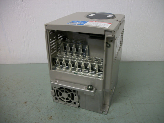 TELEMECANIQUE LEXIUM 05 0.65KW SERVO DRIVE LXM05AD17F1 120VOLT 1PH