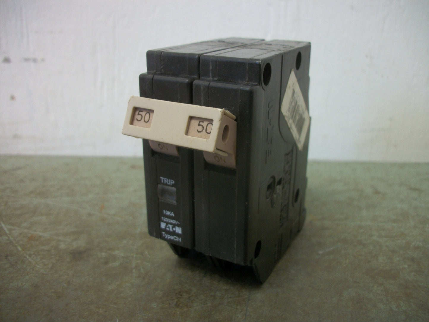CUTLER-HAMMER EATON CH CIRCUIT BREAKER CH250 50AMP 240VOLT 2POLE