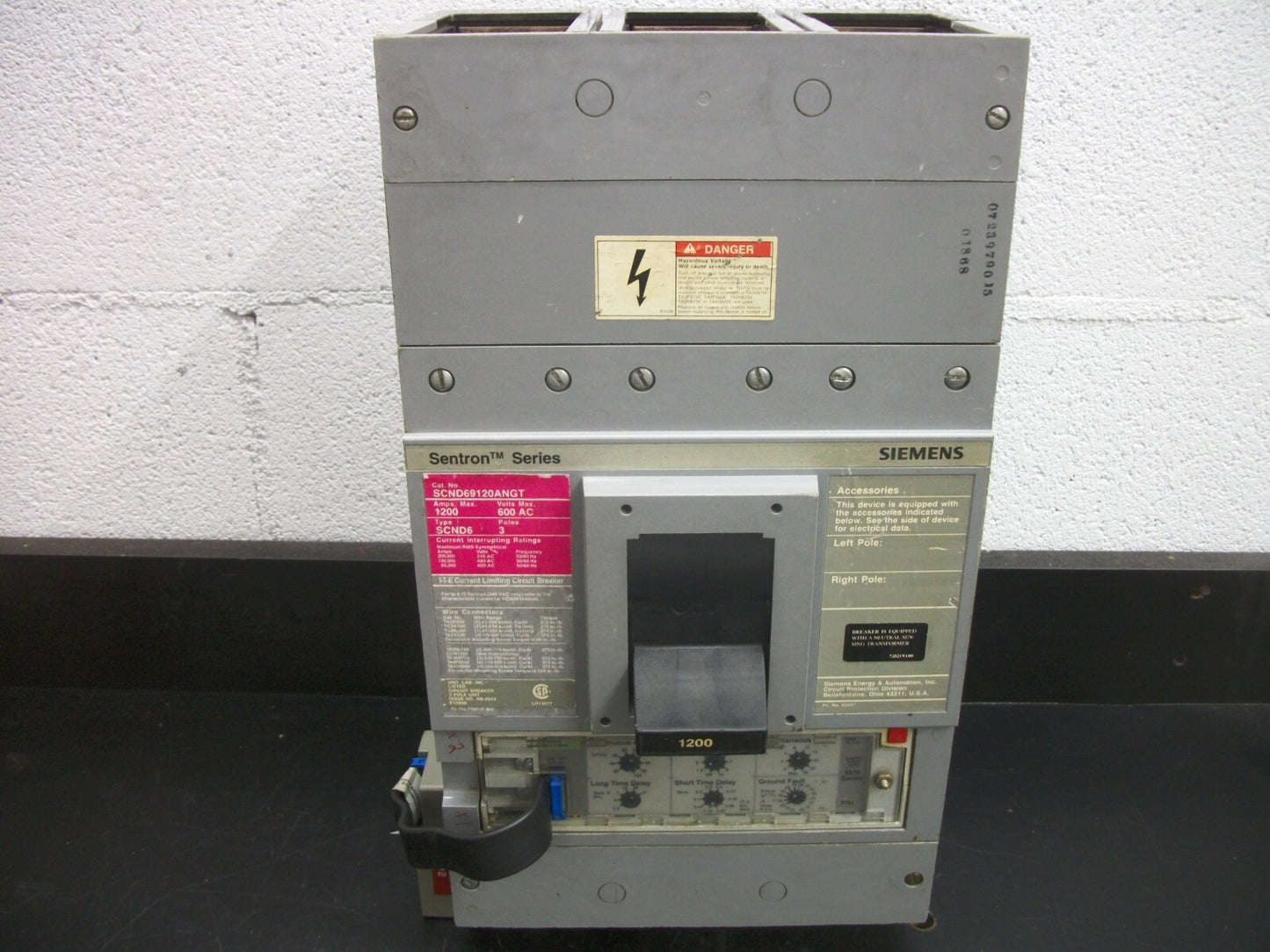 SIEMENS SENTRON SCND6 CIRCUIT BREAKER SCND69120ANGT 1200AMP 600VOLT 3POLE