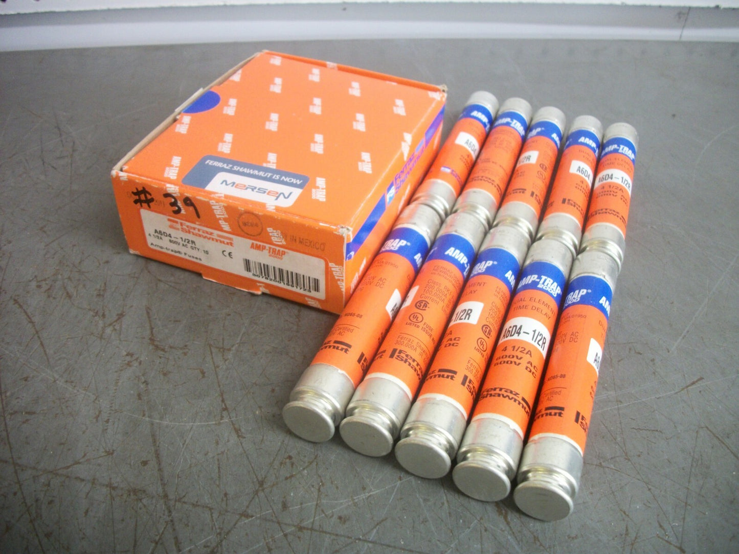 FERRAZ-SHAWMUT BOX OF 10 AMP-TRAP FUSES A6D4-1/2R 4-1/2AMP 600VOLT NIB