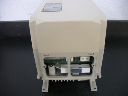 YASKAWA 5HP VARIABLE FREQUENCY DRIVE CIMR-VGU43P7 460VOLT 3PH 5KVA 8AMP