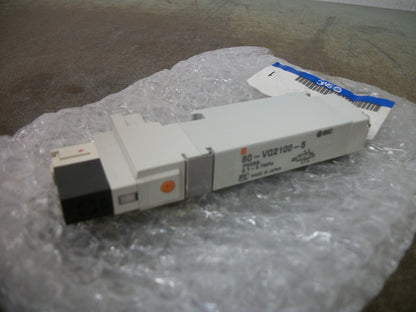 SMC PNEUMATIC SOLENOID VALVE 80-VQ2100-5 0.1-0.7MPa 24VCOIL 1W NEW