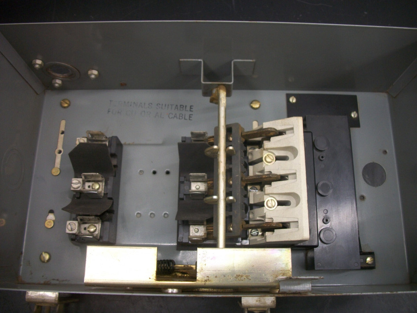 WESTINGHOUSE FUSIBLE BUS PLUG TAP361 30AMP 600VOLT 3POLE