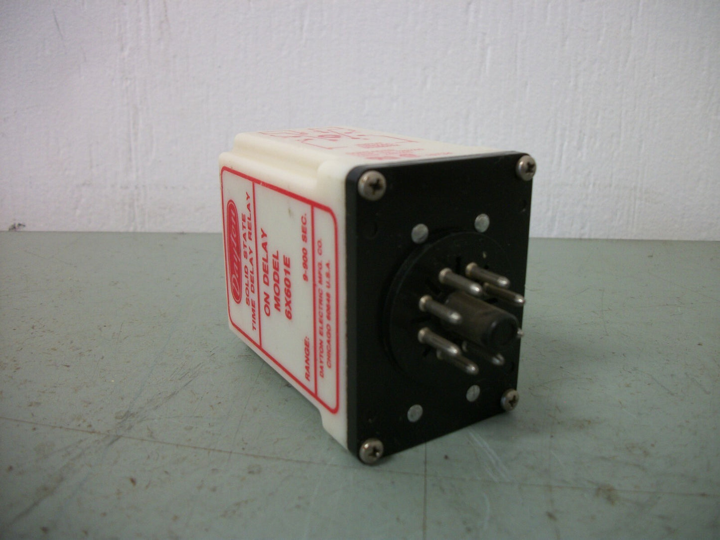 DAYTON SOLID STATE TIME DELAY RELAY 6X601E 9-900SEC 120VOLT