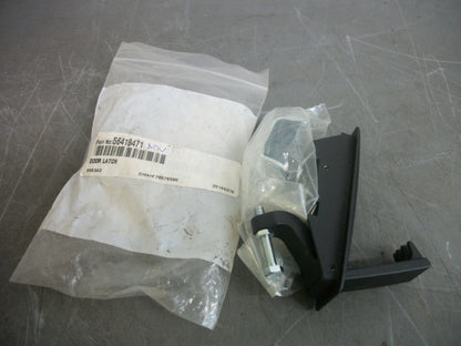 ADVANCE DOOR LATCH 56418471 NEW