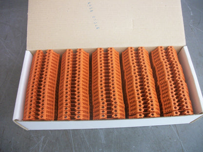 TELEMECANIQUE BOX OF 100 2.5mm2 SCREW CLAMP TERMINAL BLOCKS AB1VV235UGE NIB