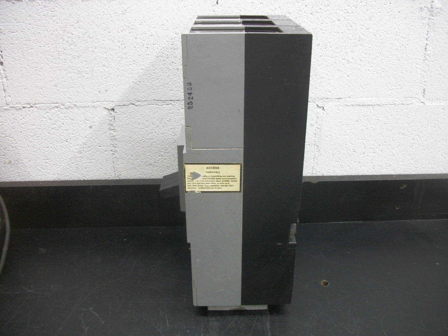SIEMENS SENTRON SCND6 CIRCUIT BREAKER SCND69120ANGT 1200AMP 600VOLT 3POLE