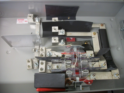 MILBANK METER BASE SOCKET ENCLOSURE TYPE 3R U2594-X 320AMP 600VOLT NOB