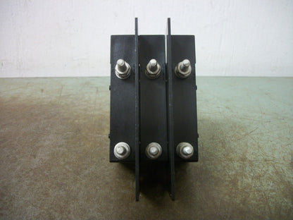 AIRPAX CIRCUIT BREAKER 205-111-1-61-5-302-0 3AMP 277/480VOLT 3POLE NOB