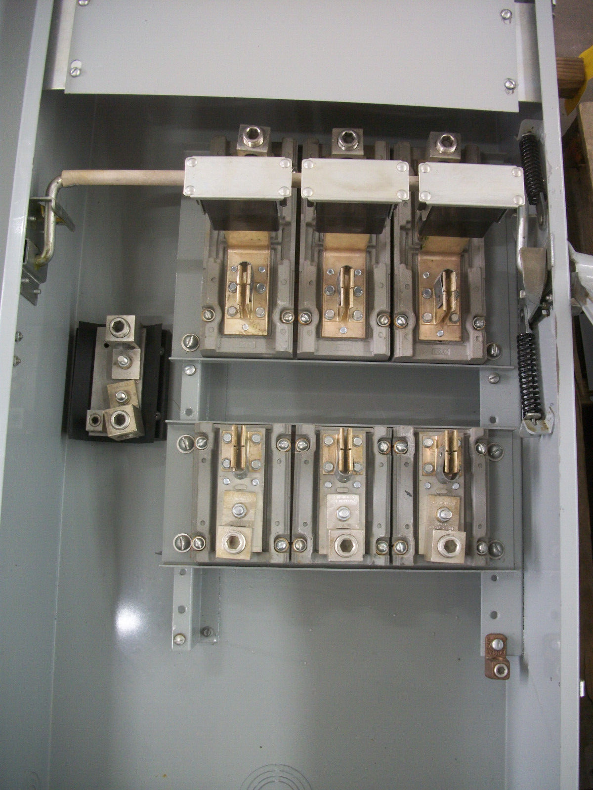 SIEMENS DISCONNECT TYPE 1 F355 400AMP 600VOLT 3POLE FUSIBLE