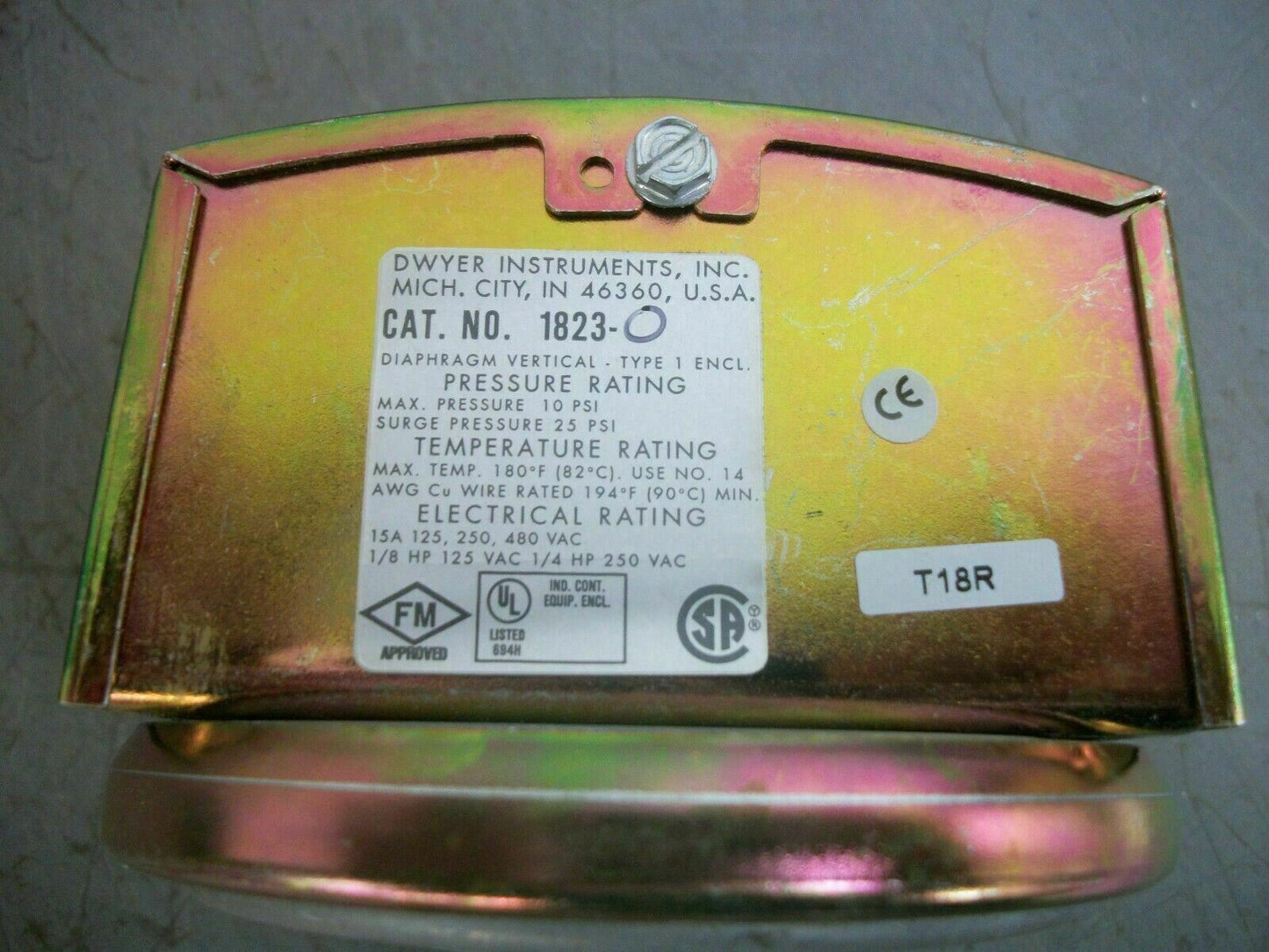 DWYER SERIES 1800 PRESSURE SWITCH 1823-0 NIB