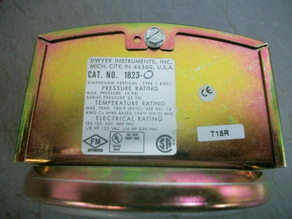 DWYER SERIES 1800 PRESSURE SWITCH 1823-0 NIB