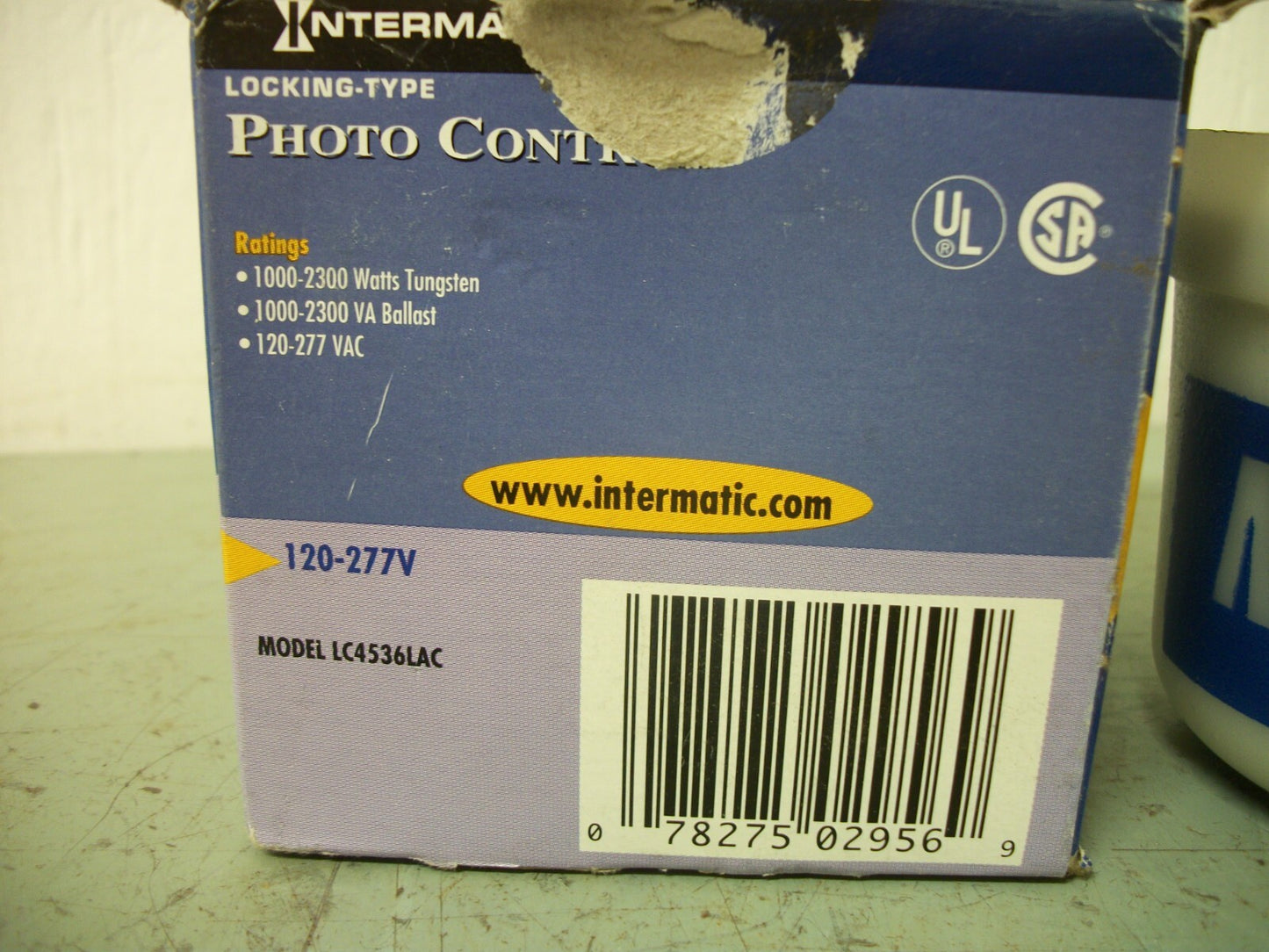 INTERMATIC LOCKING-TYPE PHOTO CONTROL SENSOR LC4536LAC 120-277VOLT NIB