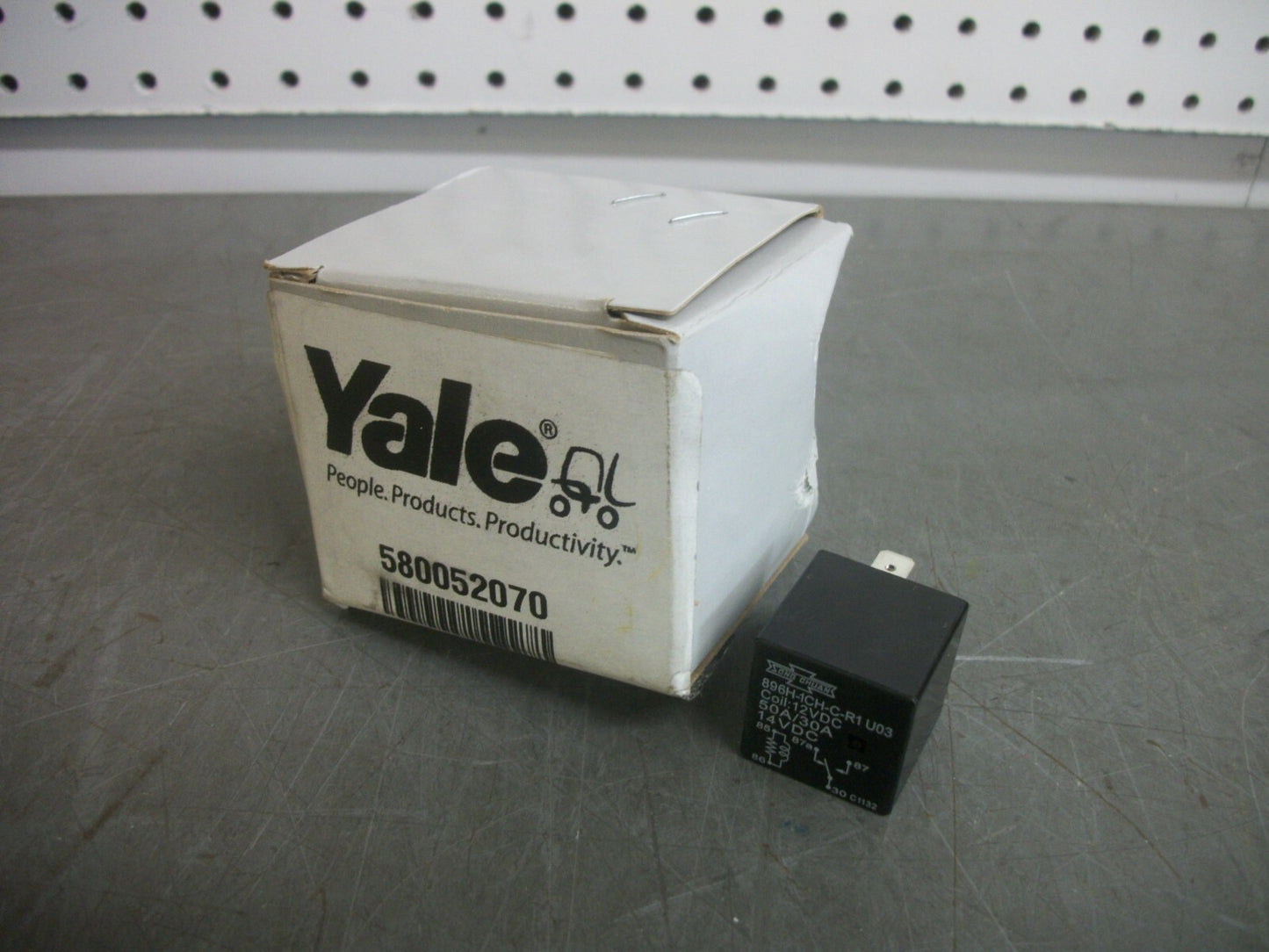 YALE STARTER RELAY 580052070 NIB