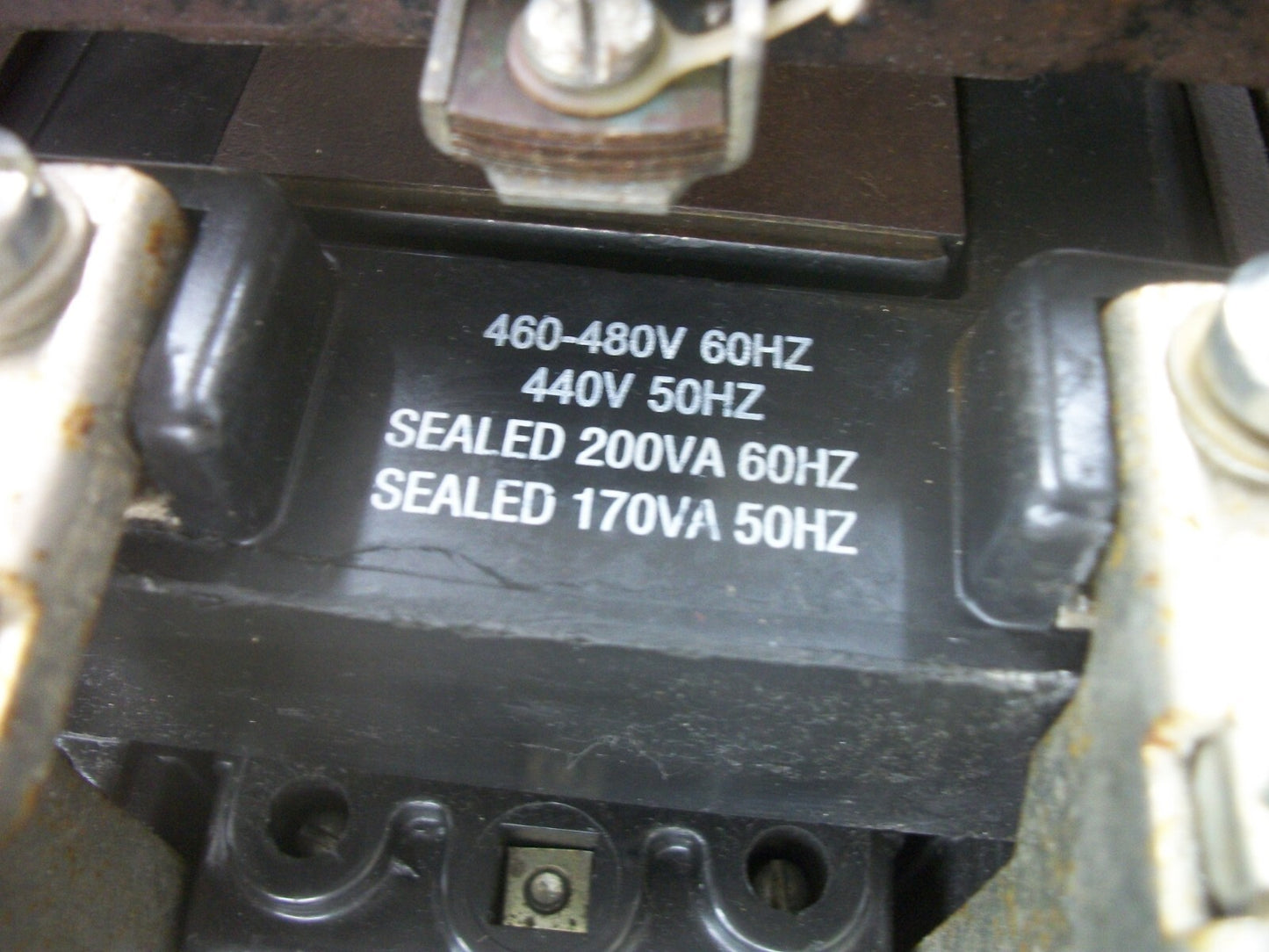 GE SIZE 5 CONTACTOR CR305G104BTD 270AMP 480VCOIL 3PH 600V 200HP