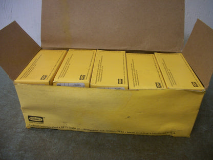 HUBBELL BOX OF 10 3-WAY IVORY TOGGLE SWITCHES CS315I 15AMP 120/277VOLT NIB