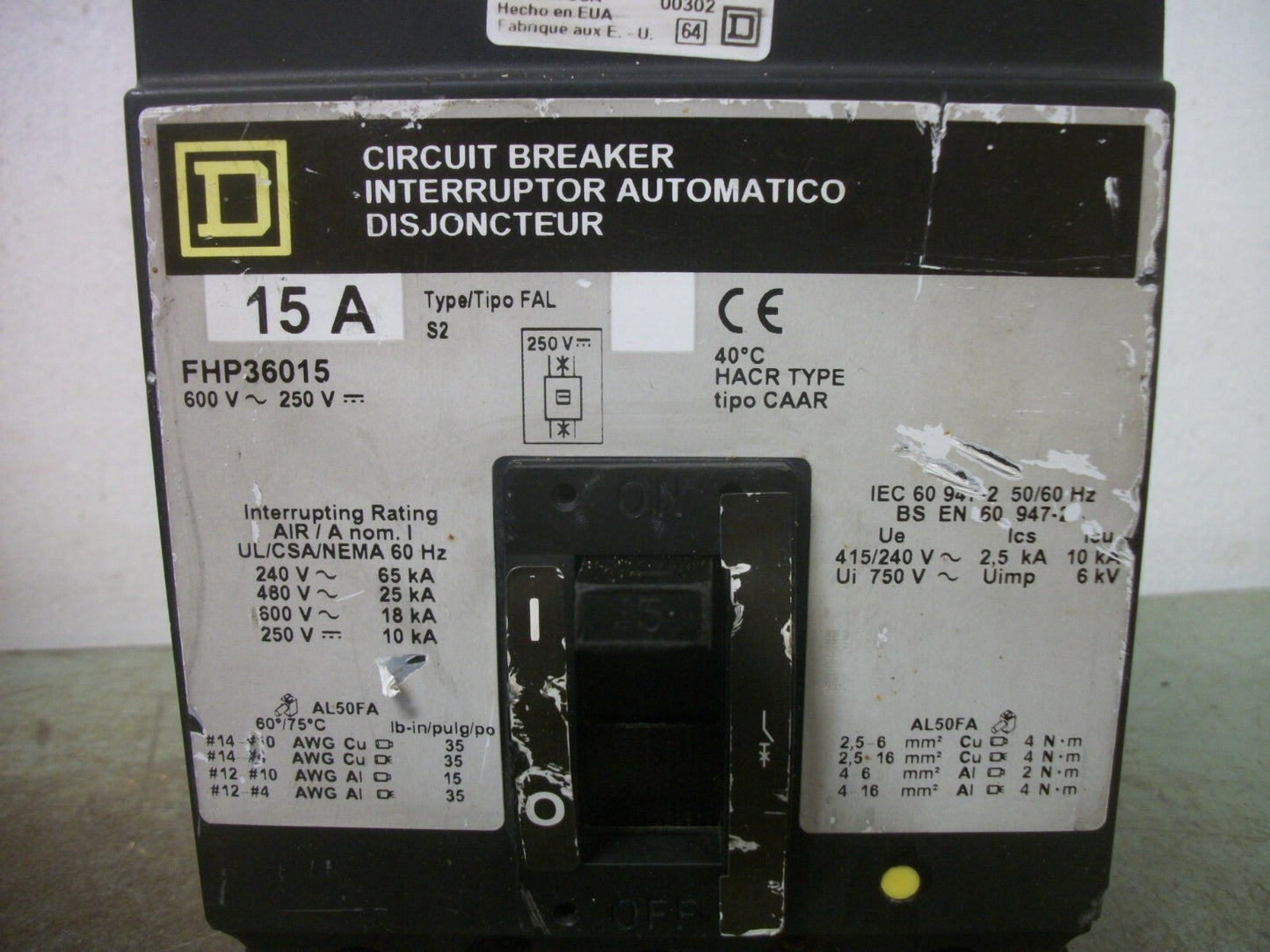 SQUARE D FHP CIRCUIT BREAKER FHP36015 15AMP 600VOLT 3POLE GRAY