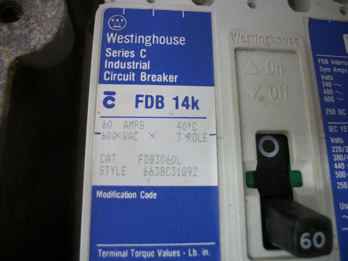 CROUSE-HINDS INTERLOCKED ARKTITE RECEPTACLE AND BREAKER ASSEMBLY DBR56742 WT60-3