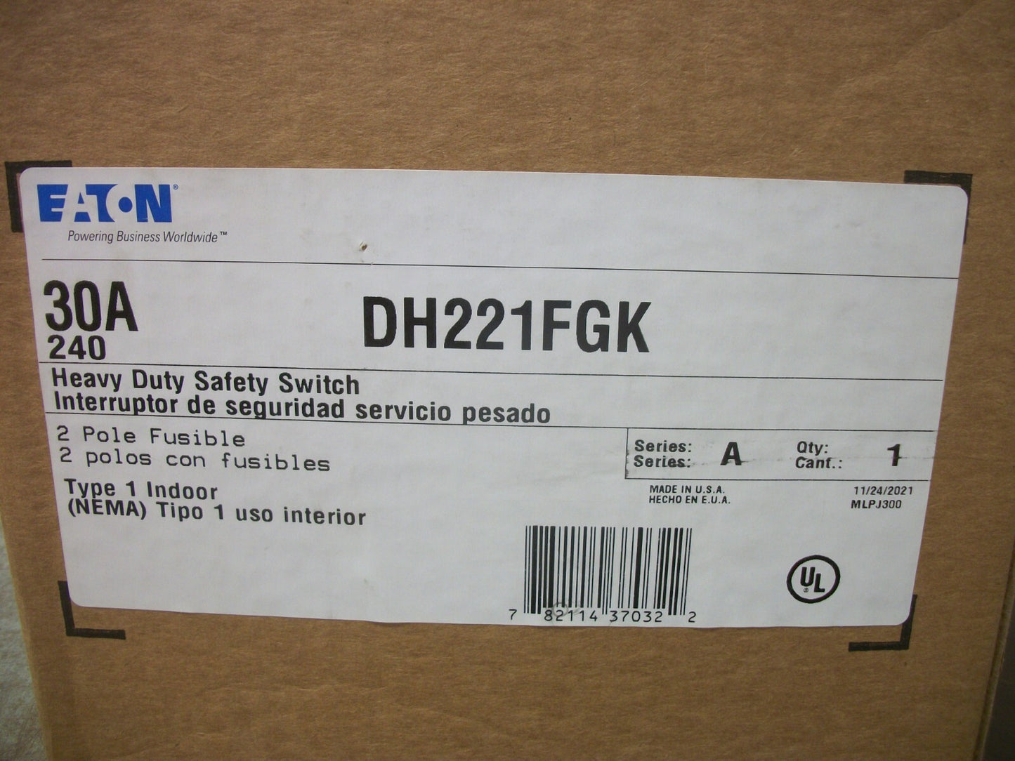 CUTLER-HAMMER DISCONNECT TYPE 1 DH221FGK 30AMP 240VOLT 2POLE FUSIBLE NIB
