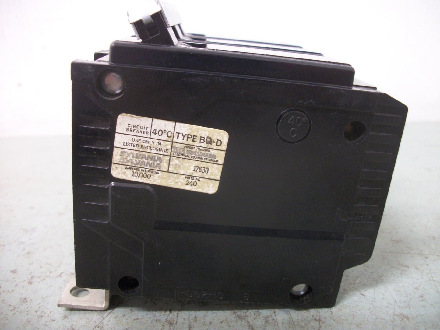 GTE SYLVANIA BQ-D CIRCUIT BREAKER BQ340 BQ3D040 40AMP 240VOLT 3POLE NOB