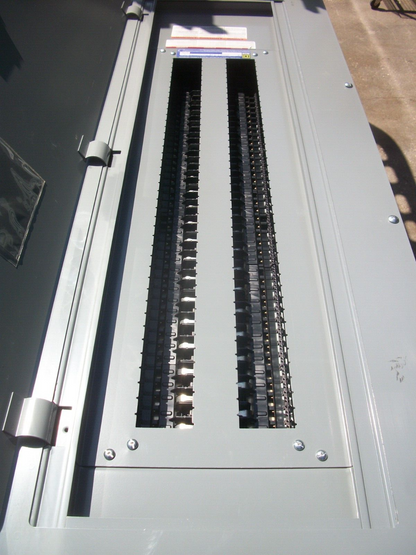 SQUARE D NQ LOAD CENTER PANELBOARD NQ84L4C 400AMP 240VOLT 1PH NOB