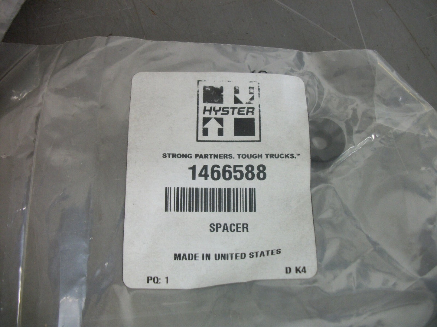 HYSTER LOT OF 51 SPACERS 1466588 NEW