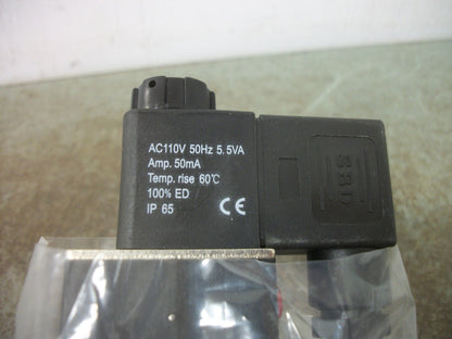 DYNAQUIP PNEUMATIC SOLENOID PILOT VALVE 145855.01 22-116PSI 110VCOIL NIB