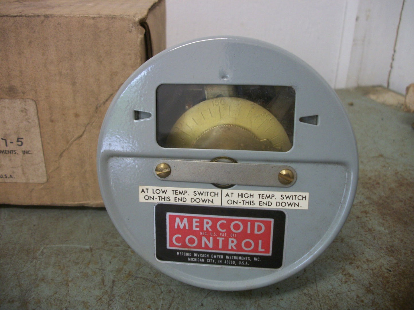 DWYER MERCOID MERCURY SWITCH TEMPERATURE CONTROL FM-437SS-3-3511 NIB