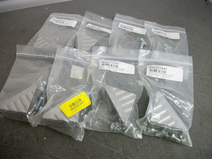 REXROTH LOT OF 8 GUSSETS 30X60 W/FASTNER 8-8MM 3842523541 NEW