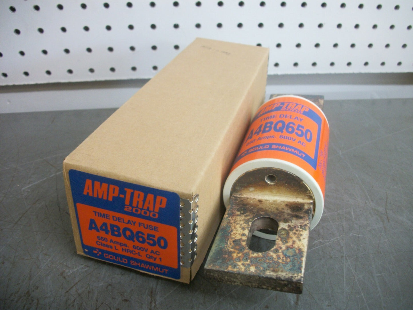 GOULD SHAWMUT AMP-TRAP 2000 FUSE A4BQ650 650AMP 600VOLT NIB