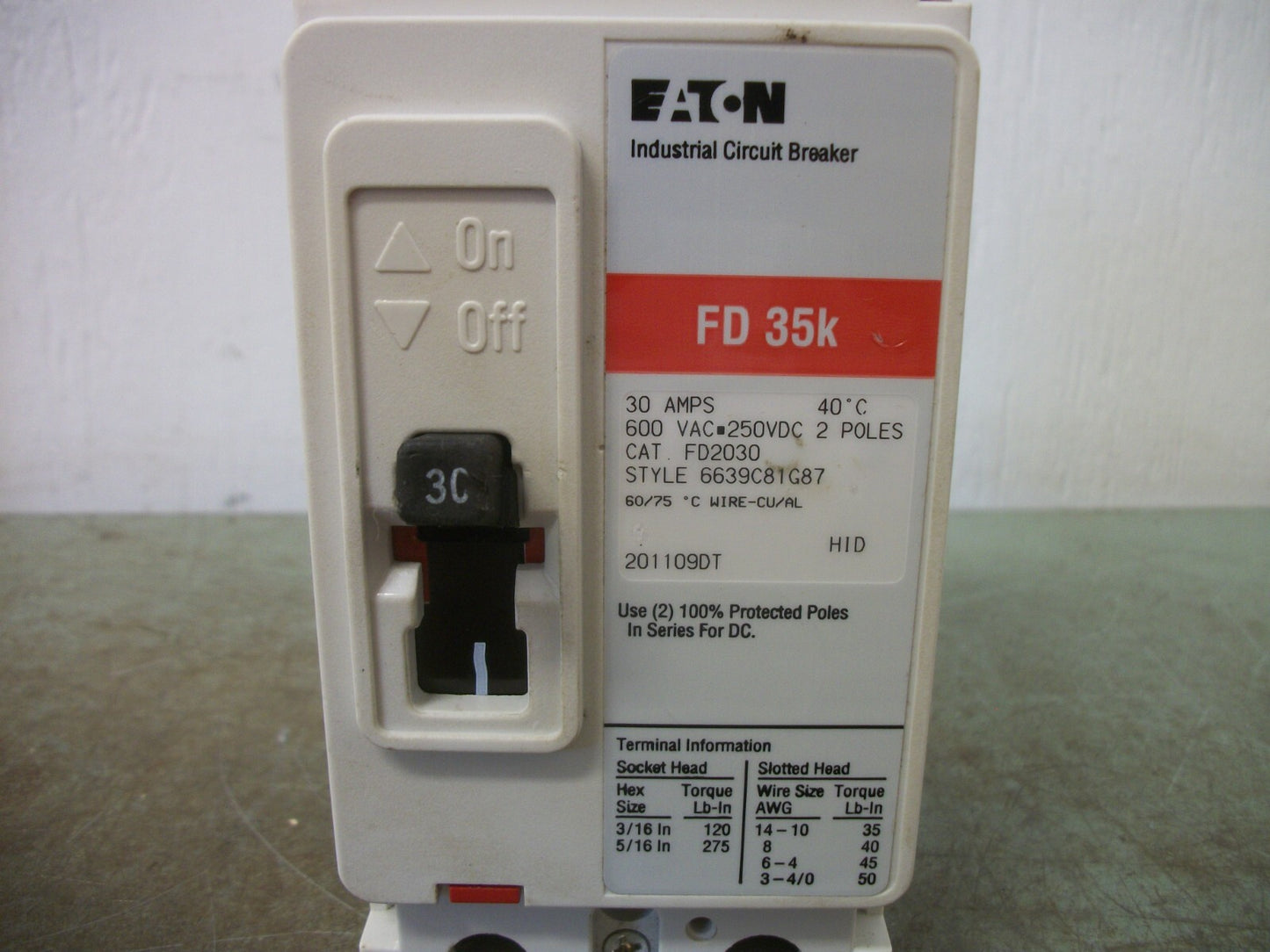 CUTLER-HAMMER FD CIRCUIT BREAKER FD2030 30AMP 600VOLT 2POLE RED