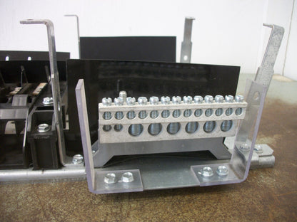 GE TEY 3PH LOAD CENTER PANELBOARD INTERIOR ONLY 10086781P1 426002039339 NEW