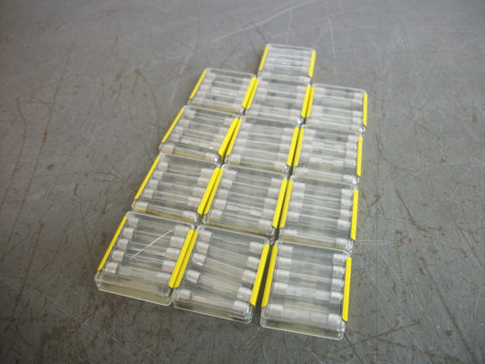 BUSSMANN LOT OF 65 CARTRIDGE FUSES AGC25 25AMP 32VOLT NEW